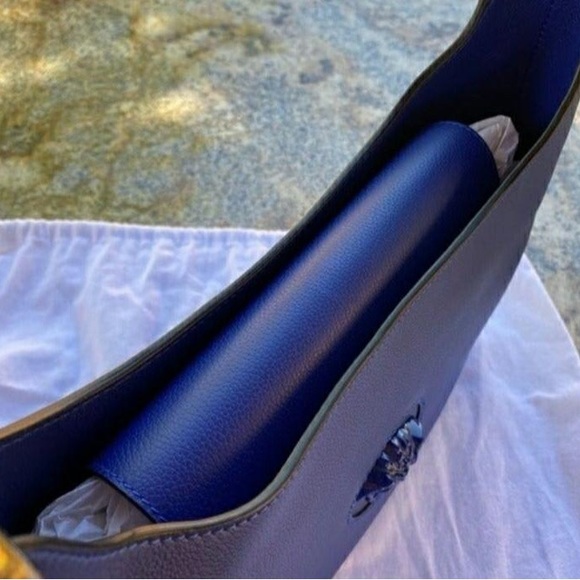 VERSACE La Medusa Medium Leather Hobo DESIGNER BAG-  Mint Condition - Picture 7 of 9